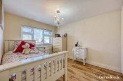 Images for Neave Crescent, Romford, RM3