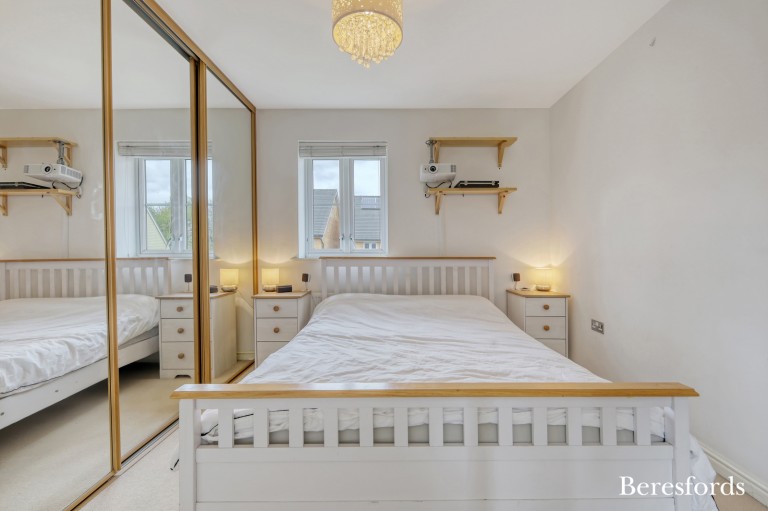 Images for Smithsland Road, Harold Hill, RM3