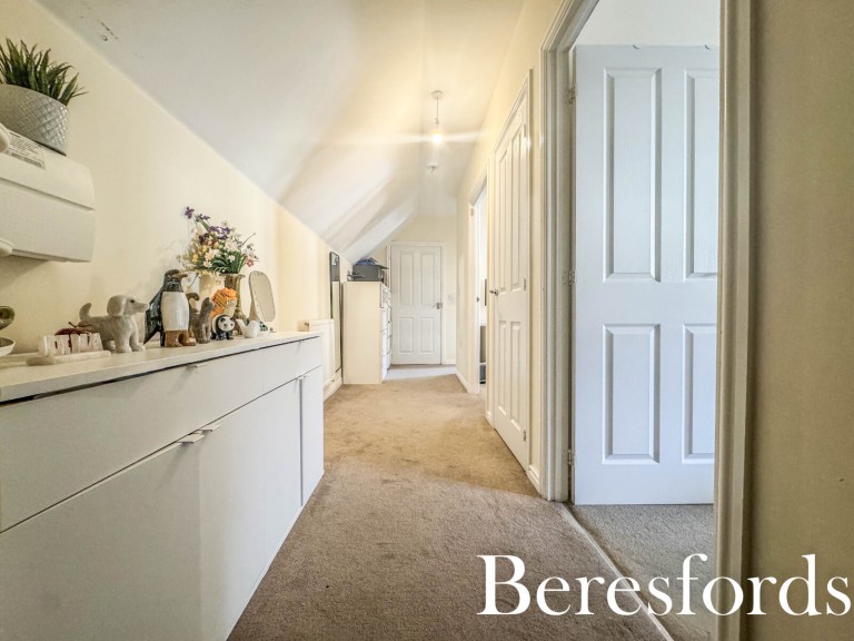 Images for Frances Mews, Romford, RM3