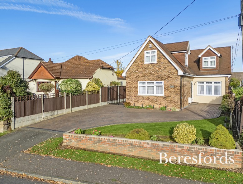 Click the photo for more details of Burnt House Lane, Ingatestone, Essex, CM4