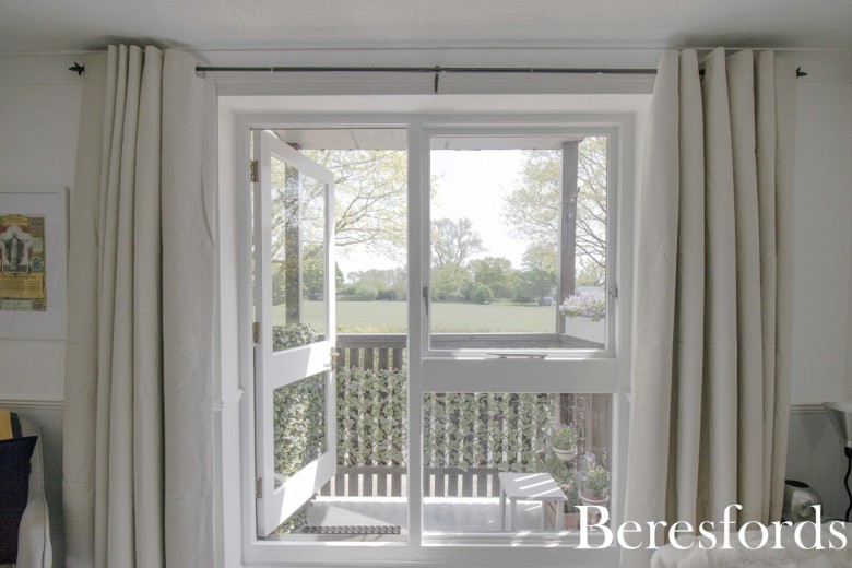 Click the photo for more details of West Court, Summerfields, Ingatestone, Essex, CM4