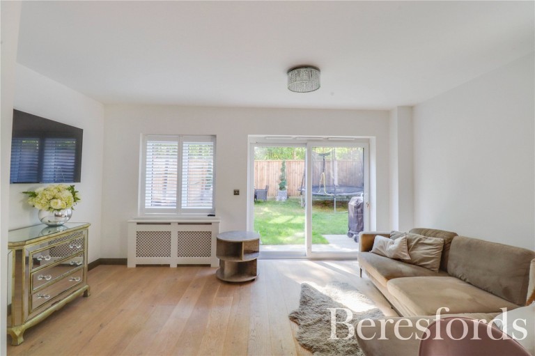 Images for Elm Gardens, Mountnessing, Brentwood, CM15