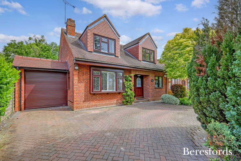 Click the photo for more details of Hook End Road, Hook End, Brentwood, Essex, CM15