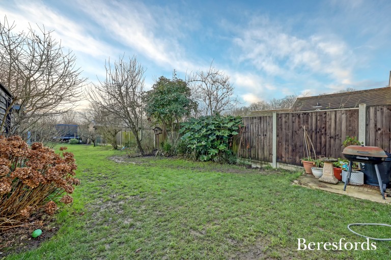 Images for Bank End, Maldon Road, Margaretting, Ingatestone, CM4