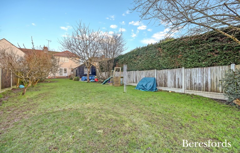 Images for Bank End, Maldon Road, Margaretting, Ingatestone, CM4