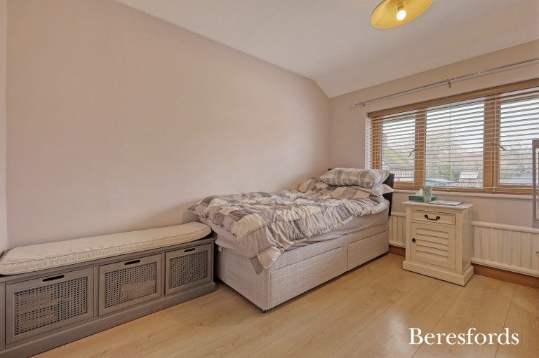 Images for Barn Mead, Doddinghurst, CM15