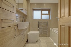 Images for Barn Mead, Doddinghurst, CM15