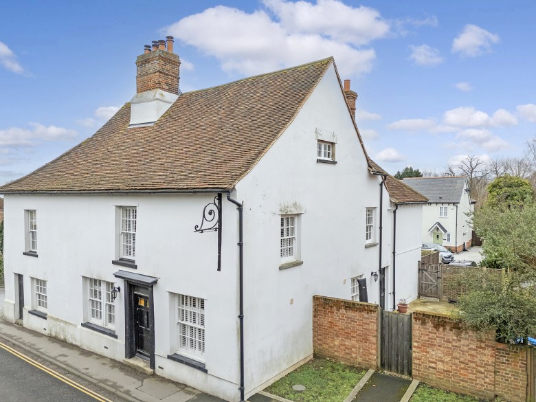 Click the photo for more details of Crown Mews, Ingatestone, Essex, CM4