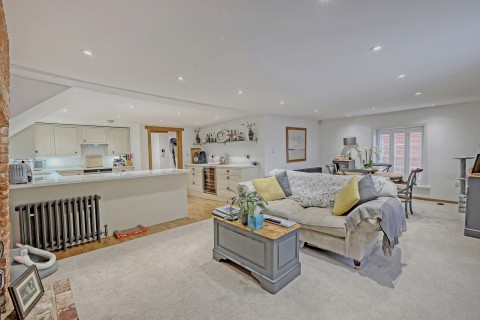 Click the photo for more details of Crown Mews, Ingatestone, Essex, CM4
