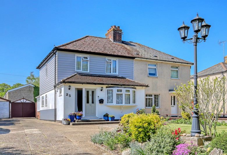 Click the photo for more details of Swan Lane, Stock, Ingatestone, Essex, CM4