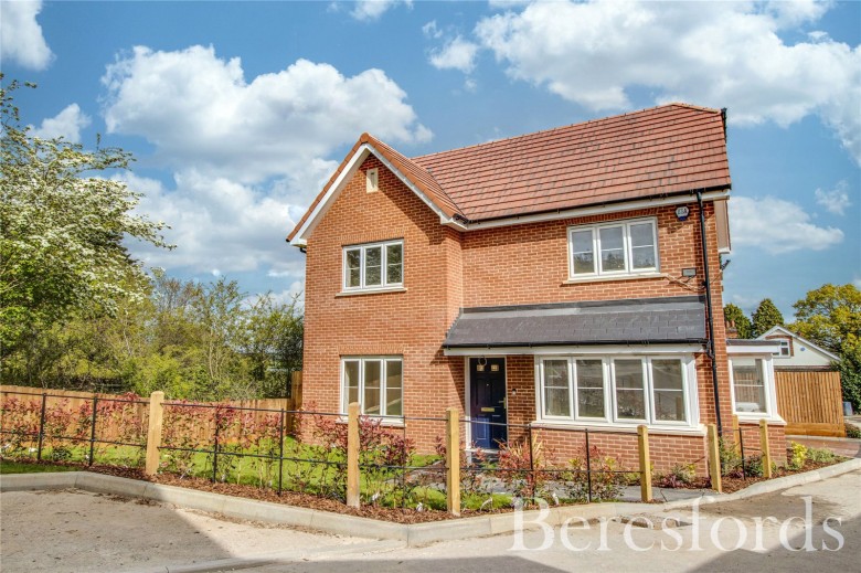 Click the photo for more details of Larcombe Mews, Margaretting, Essex, CM4