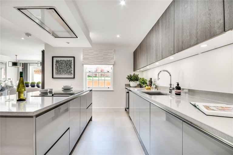Images for 12 Boyles Court, Dark Lane,, Great Warley,, Brentwood, CM14