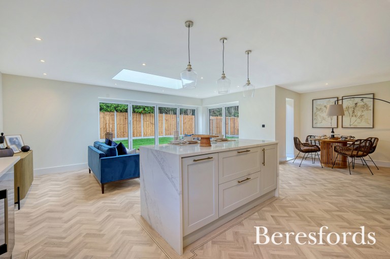 Images for Totternhoe Place, North Drive, Hutton, Brentwood, CM13