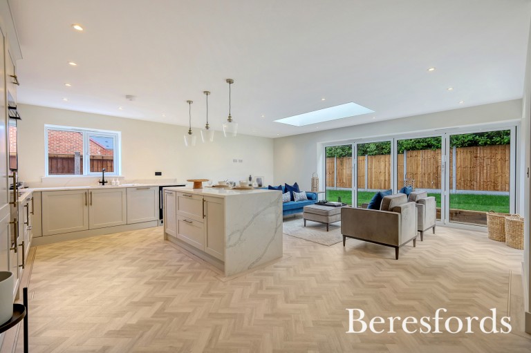 Images for Totternhoe Place, North Drive, Hutton, Brentwood, CM13