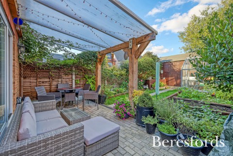 Click the photo for more details of Sweet Briar Drive, Laindon, Basildon, Essex, SS15