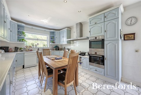 Click the photo for more details of Maldon Road, Burnham-on-Crouch, Essex, CM0