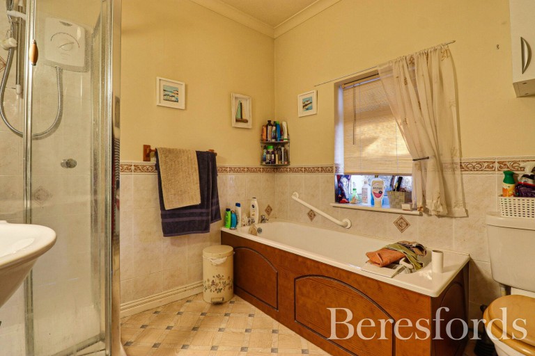 Images for Crescent Road, Heybridge, Maldon, Essex, CM9