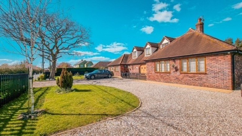 Click the photo for more details of Barnhall Road, Tolleshunt Knights, Maldon, Essex, CM9