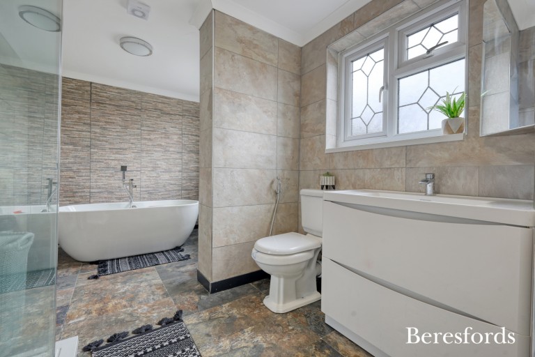 Images for Aspen Grove, Upminster, RM14