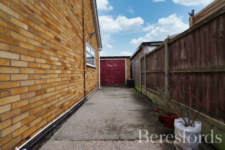 Images for Princes Avenue, Mayland, Chelmsford, Essex, CM3