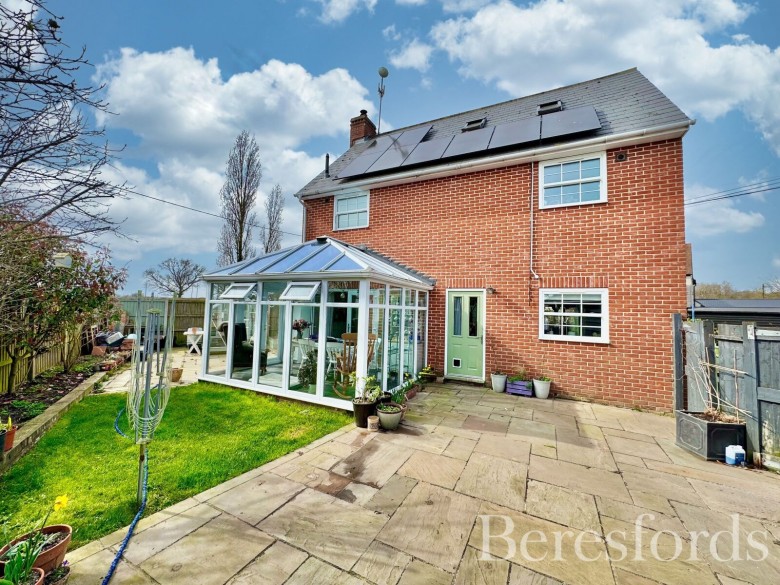 Click the photo for more details of Poplar Cottages, Smythes Green, Colchester, Essex, CO5