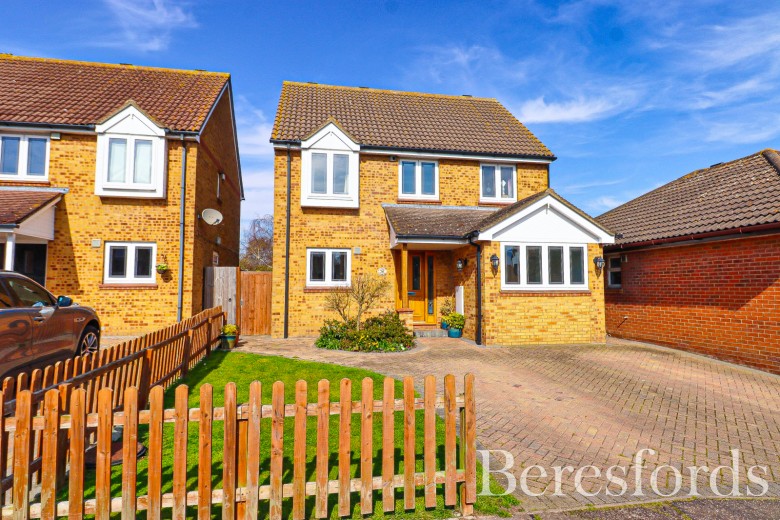 Click the photo for more details of Drake Avenue, Mayland, Chelmsford, Essex, CM3