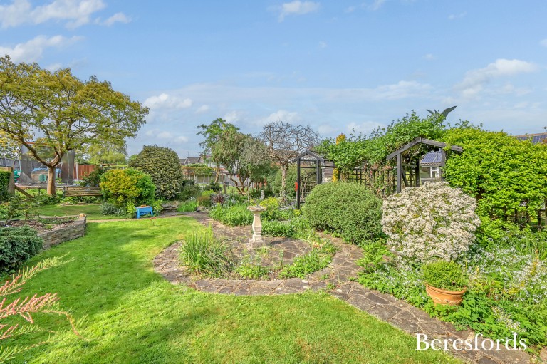 Images for Beacon Hill, Maldon, Essex, CM9