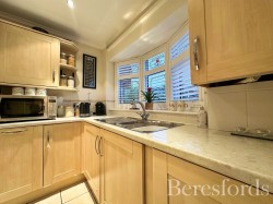 Images for Upper Rainham Road, Hornchurch, RM12