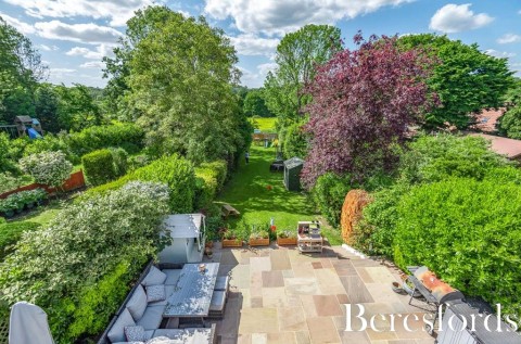 Click the photo for more details of Honeypot Lane, Brentwood, Essex, CM14
