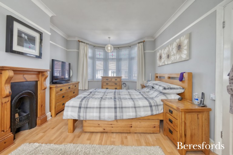 Images for Ainsley Avenue, Romford, RM7