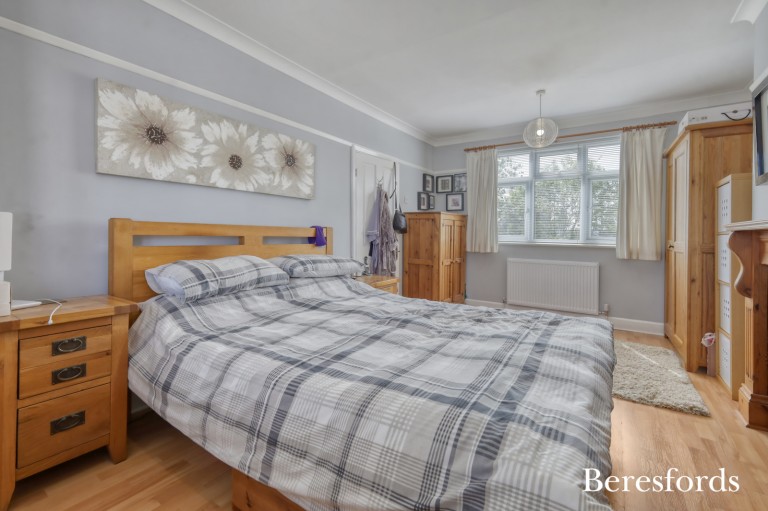 Images for Ainsley Avenue, Romford, RM7