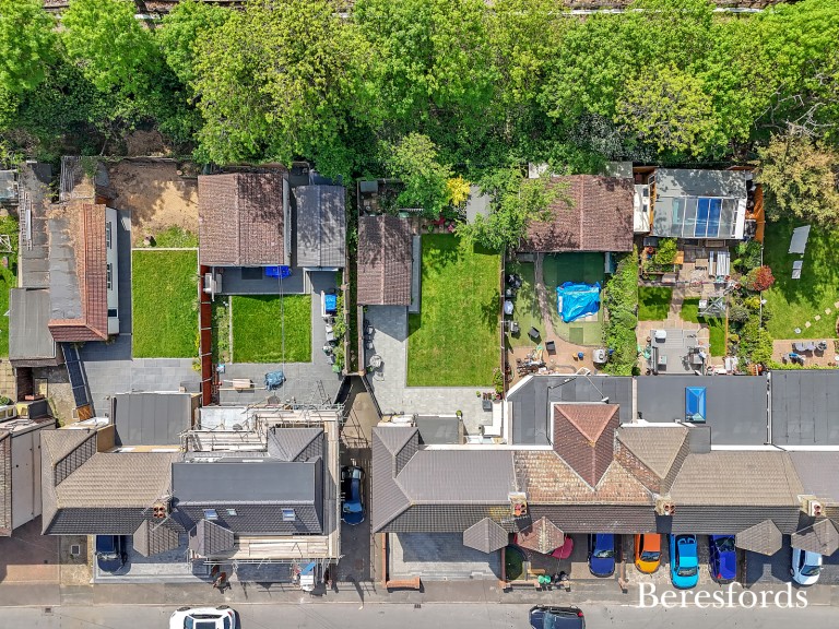 Images for Ainsley Avenue, Romford, RM7