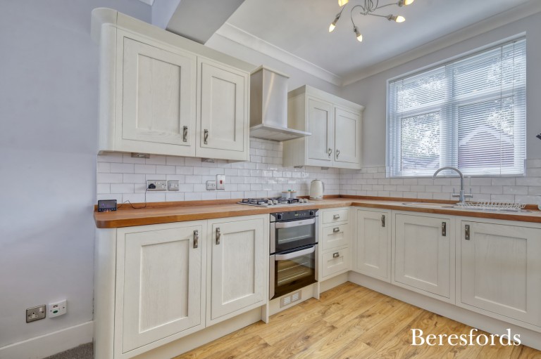 Images for Ainsley Avenue, Romford, RM7