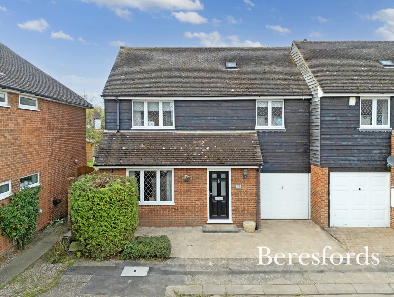 Click the photo for more details of Dovedale Close, Ramsden Heath, Billericay, Essex, CM11