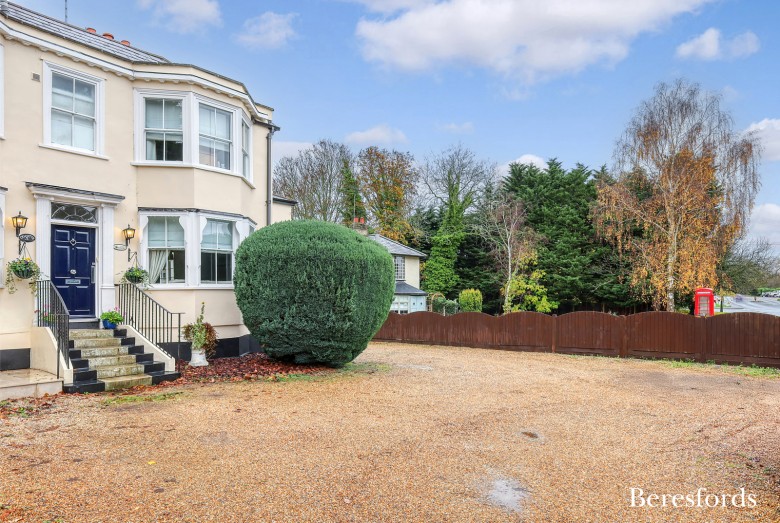Click the photo for more details of Main Road, Margaretting, Ingatestone, Essex, CM4