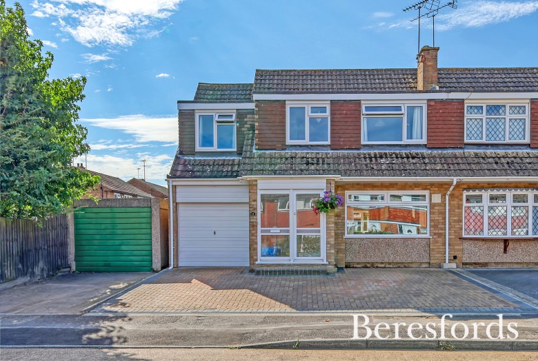 Click the photo for more details of Daffodil Avenue, Pilgrims Hatch, Brentwood, Essex, CM15