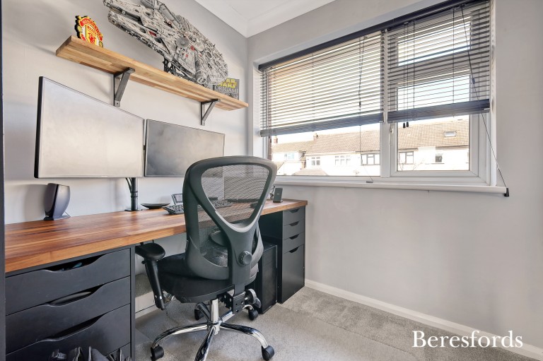 Images for Limerick Gardens, Upminster, RM14