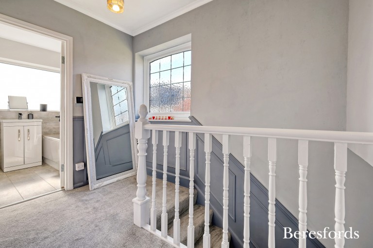 Images for Limerick Gardens, Upminster, RM14