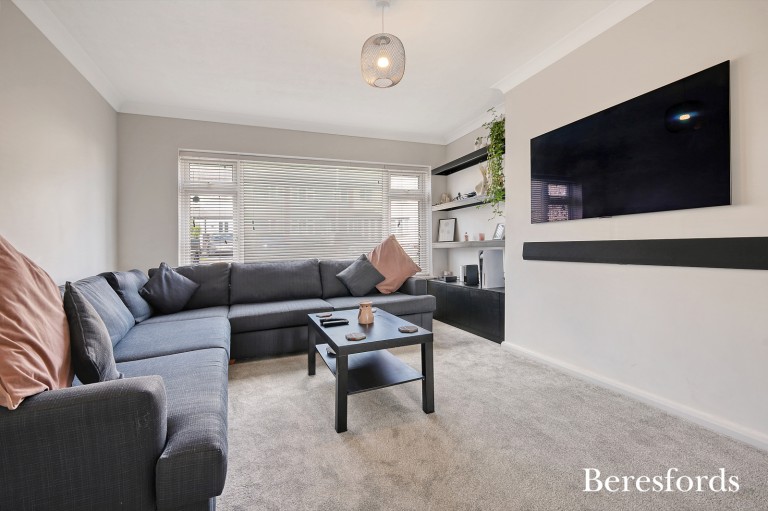 Images for Limerick Gardens, Upminster, RM14