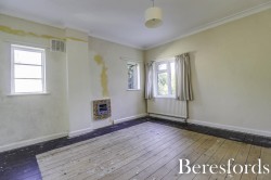 Images for Warley Mount, Warley, Brentwood, Essex, CM14