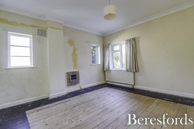 Images for Warley Mount, Warley, Brentwood, Essex, CM14