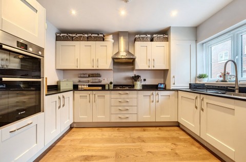 Click the photo for more details of Elm Gardens, Mountnessing, Brentwood, Essex, CM15