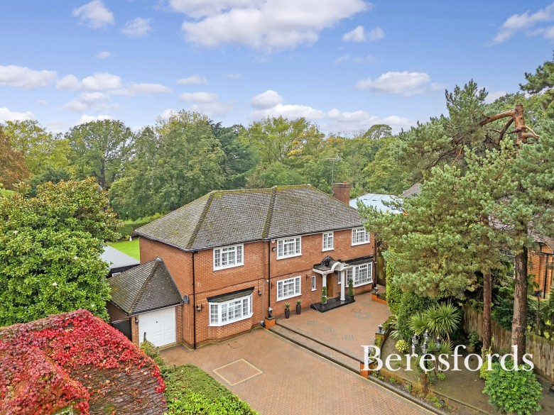 Click the photo for more details of Parkway, Gidea Park Exhibition Estate, RM2