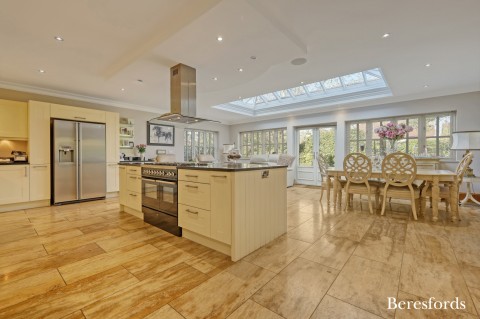 Click the photo for more details of Bowmont Close, Hutton, Brentwood, Essex, CM13