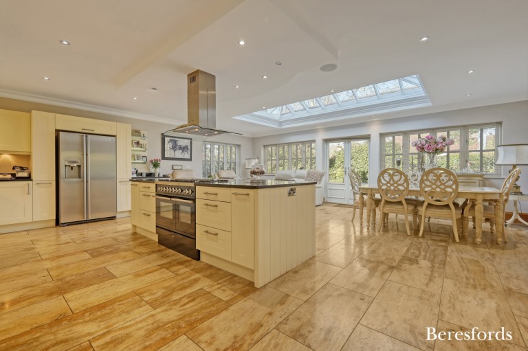 Images for Bowmont Close, Hutton, Brentwood, Essex, CM13