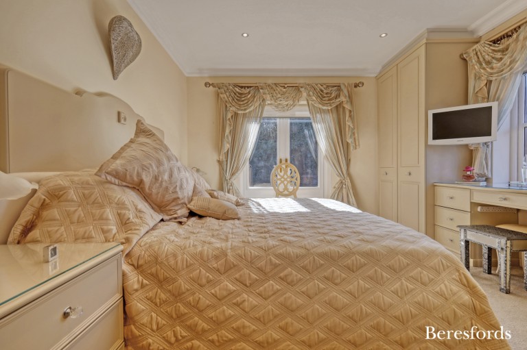 Images for Bowmont Close, Hutton, Brentwood, Essex, CM13