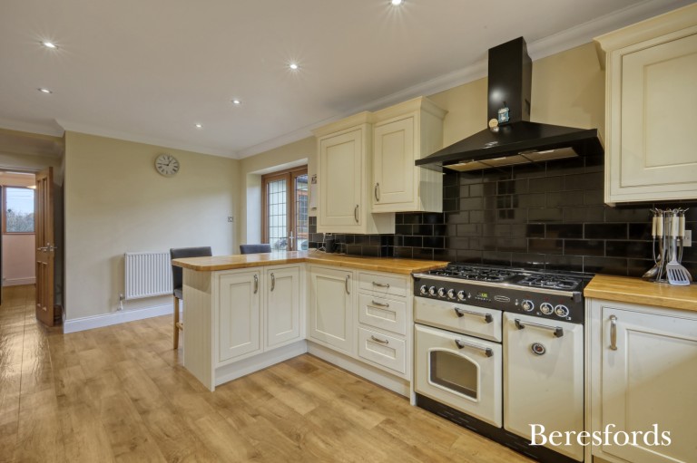 Images for Hall Lane, Upminster, RM14