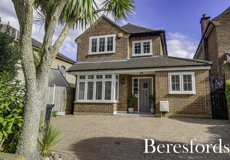 Images for Warley Mount, Warley, Brentwood, Essex, CM14