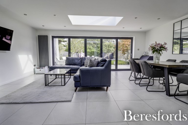 Images for Warley Mount, Warley, Brentwood, Essex, CM14