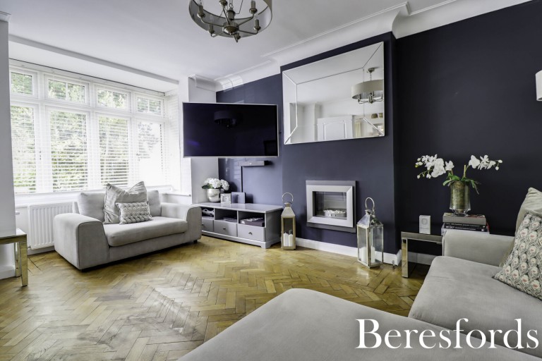 Images for Warley Mount, Warley, Brentwood, Essex, CM14